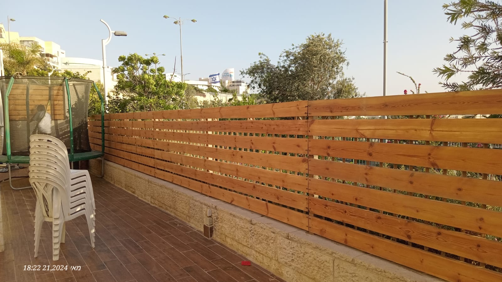 חידוש גדר עץ אורן  דאגלאס, מעלה אדומים